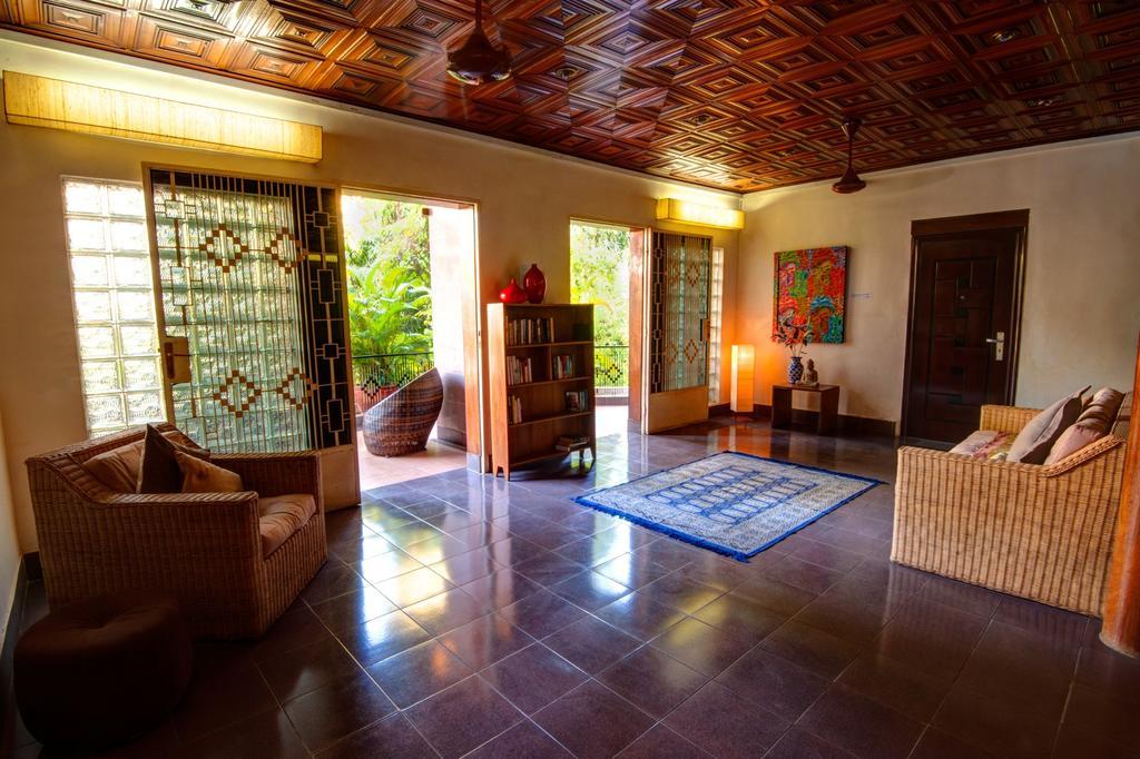 The Willow Boutique Hotel Phnom Penh Esterno foto