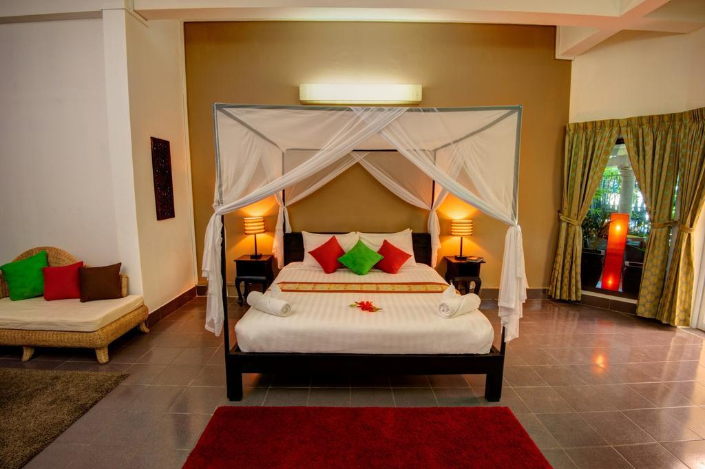 The Willow Boutique Hotel Phnom Penh Esterno foto