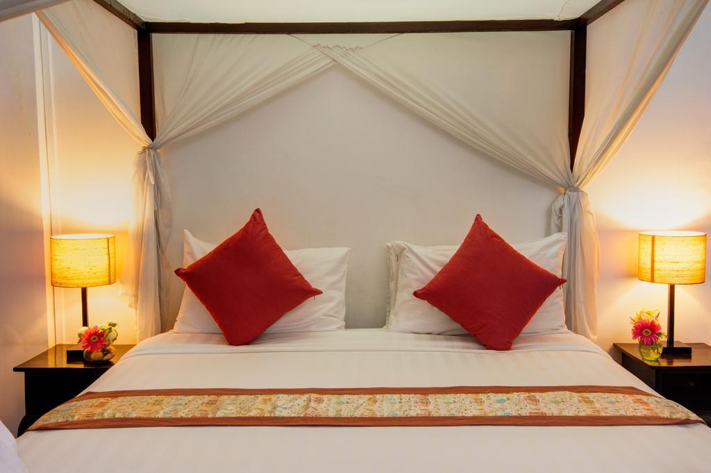 The Willow Boutique Hotel Phnom Penh Esterno foto