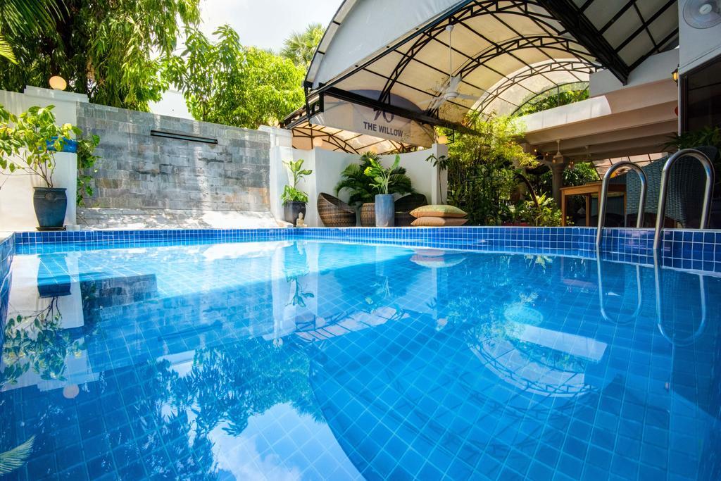 The Willow Boutique Hotel Phnom Penh Esterno foto